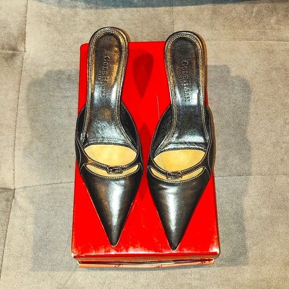 COLE HAAN CITY BLACK LEATHER SLIP-ON MULES POINTED TOE 2½" KITTEN HEELS 6½B - Picture 1 of 14